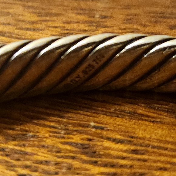 David Yurman | 7mm Buckle Cable Bracelet - Sterling Silver with 18k Yellow Gold - Picture 8 of 12